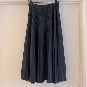 Club Monaco Navy Pleated Midi Skirt